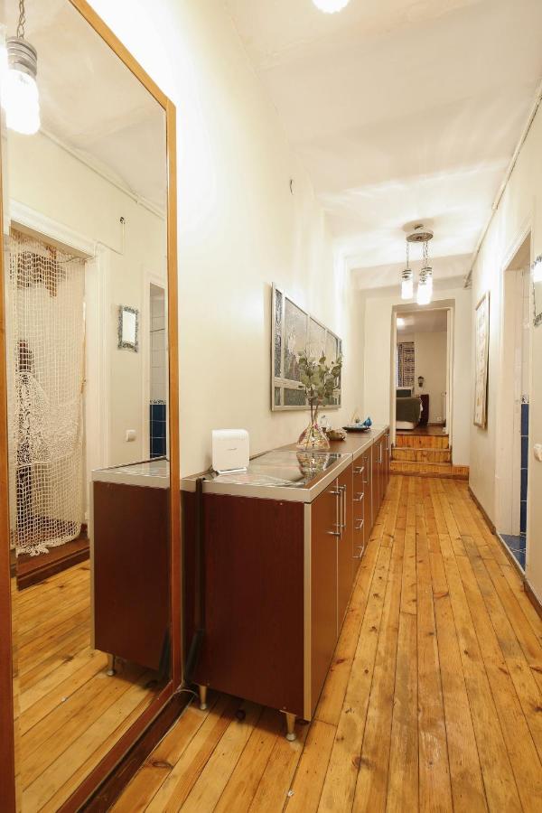 Superb Flat With Backyard In Cihangir Beyoglu Istanbul Exterior foto